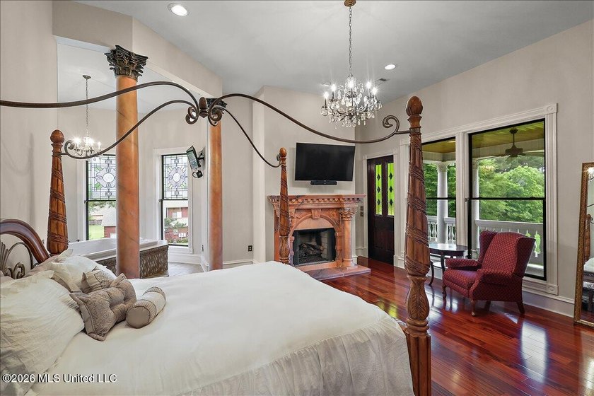 If you've been searching for a one-of-a-kind home that feels - photo 14