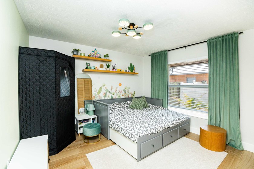 Welcome to this 4 bedroom, 2 bathroom pool home featuring a - photo 24