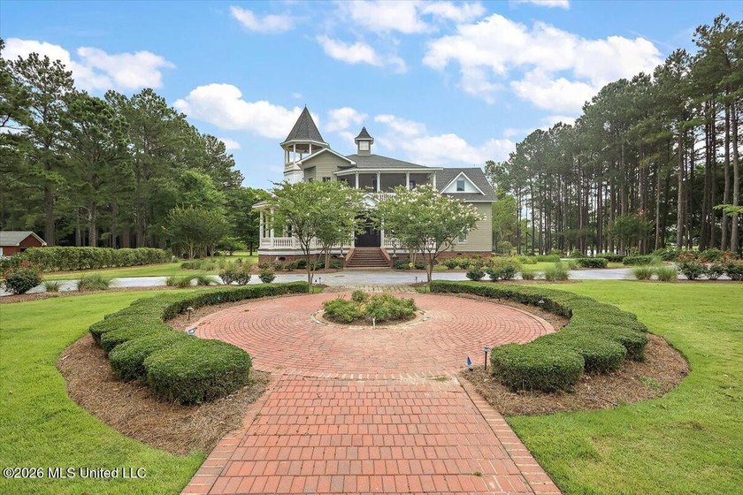 If you've been searching for a one-of-a-kind home that feels - photo 32