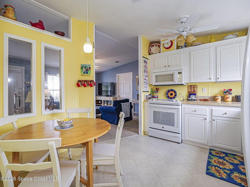 Affordable Florida living! This well-maintained 2006 model - photo 37