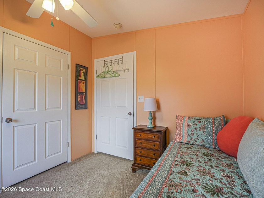 Affordable Florida living! This well-maintained 2006 model - photo 45