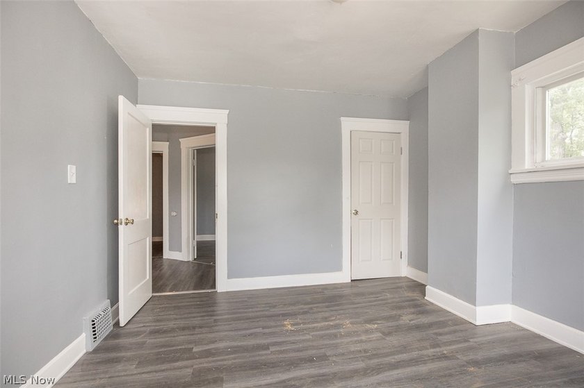 Great investment opportunity in the heart of Cleveland! This - photo 21