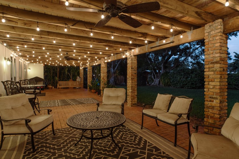 Spanning 6,293 total square feet, including 4,844 square feet - photo 8