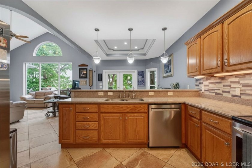 Set within one of the most sought-after neighborhoods in Four - photo 15