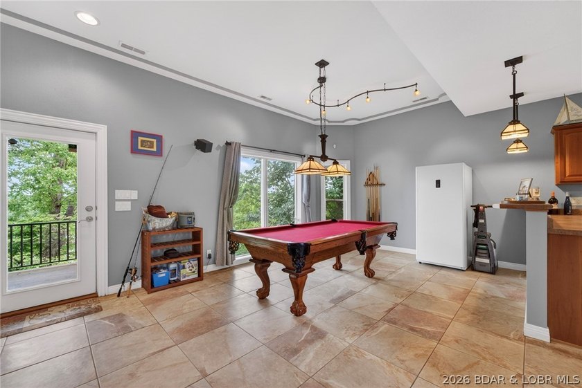 Set within one of the most sought-after neighborhoods in Four - photo 26