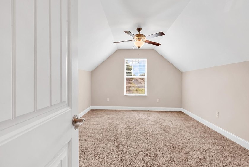 Come and see this beautiful home now available in Clear Pond! - photo 30