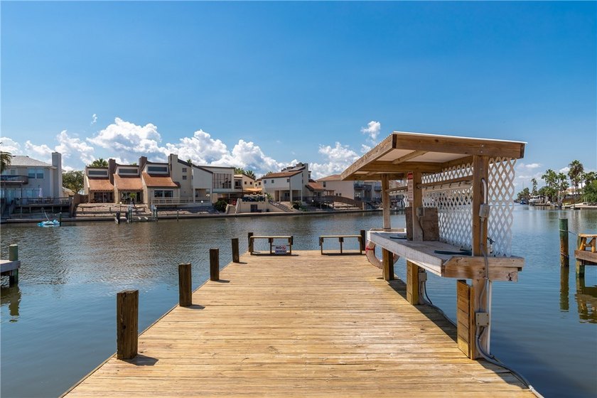Welcome to your fully furnished coastal penthouse retreat at the - photo 30