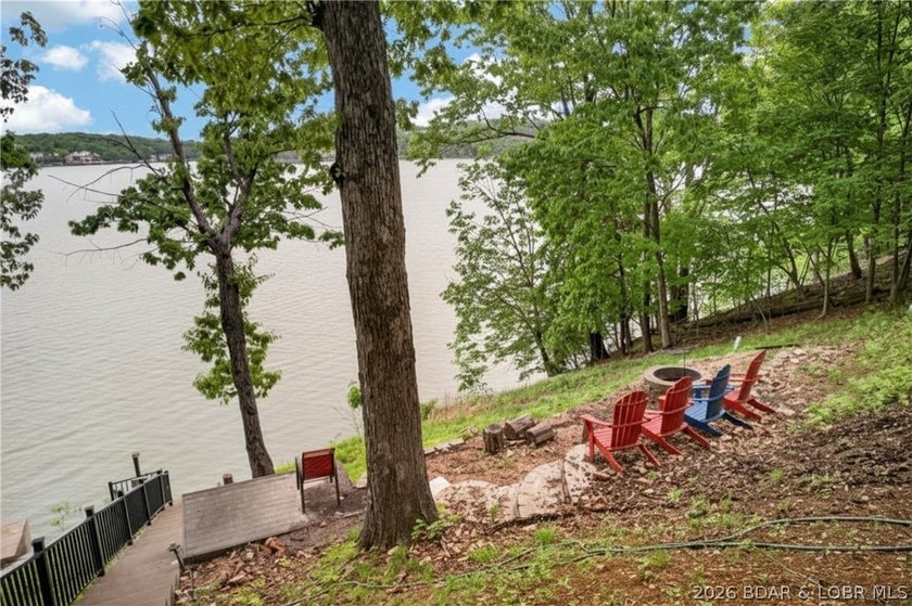 Set within one of the most sought-after neighborhoods in Four - photo 45