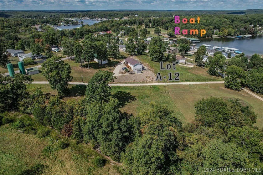 Lot A-12 in Johnsons Bay subdivision is a corner lot with a good - photo 2