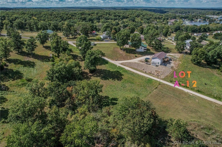 Lot A-12 in Johnsons Bay subdivision is a corner lot with a good - photo 3