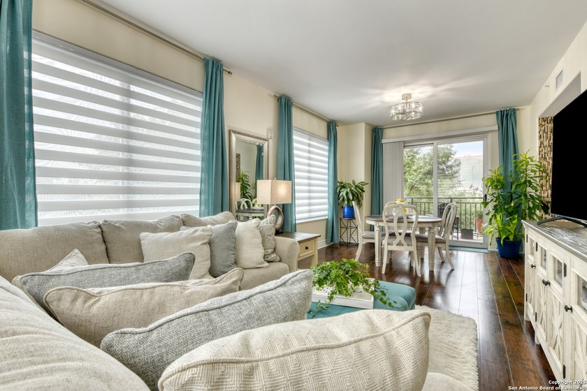 Luxury Condominium Offering Easy, Elegant Living! Welcome to - photo 12