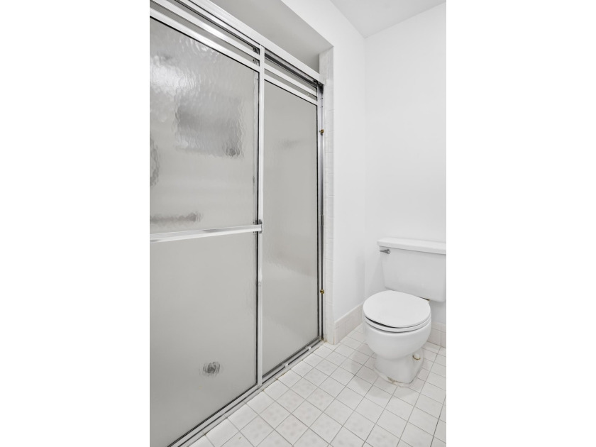 Tastefully updated and meticulously maintained, this spacious - photo 34