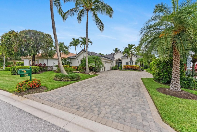 Ironhorse is a prestigious community of 324 homes built around - photo 2