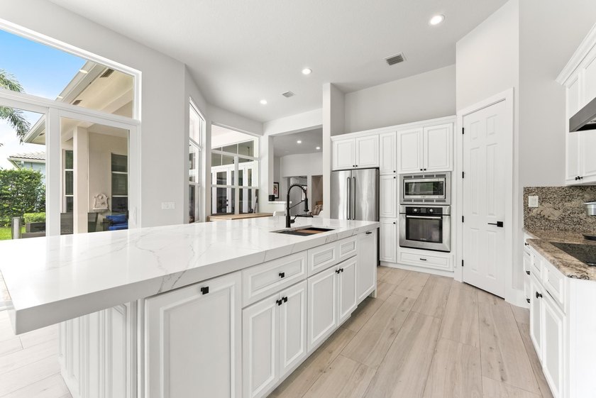 Ironhorse is a prestigious community of 324 homes built around - photo 3