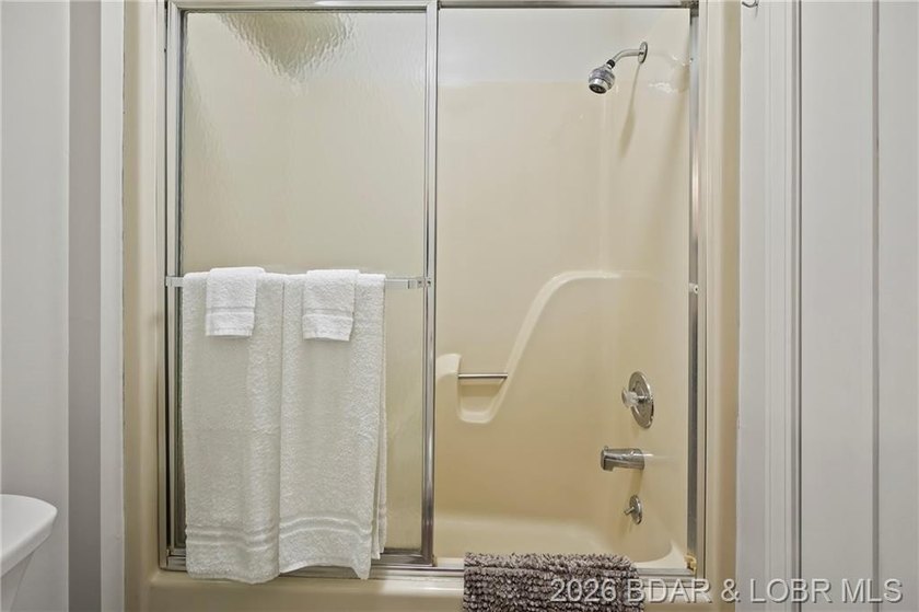Coveted Cartwright Cove location - living on entry level, lots - photo 32