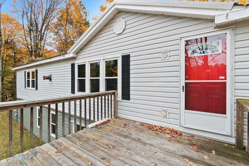 A unique chance to acquire 165' of frontage and more than 1 acre - photo 44