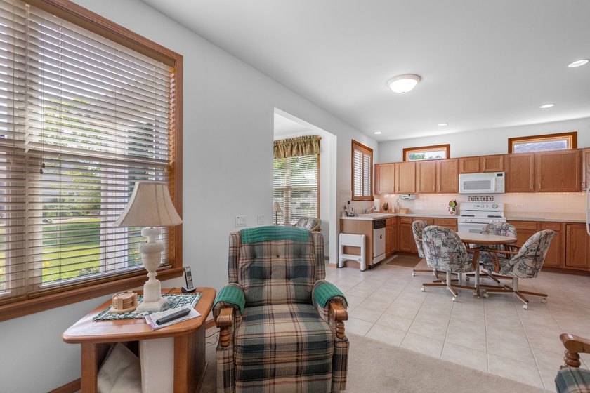 Buying a home in Sun City isn't just a home ... it's an entire - photo 9