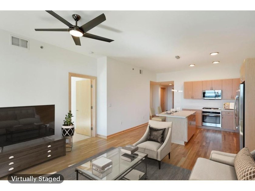 Beautiful two-bedroom residence in the Mill District offering - photo 5