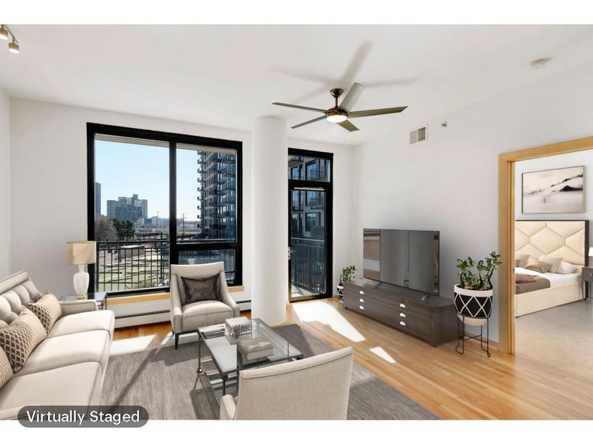 Beautiful two-bedroom residence in the Mill District offering - photo 6