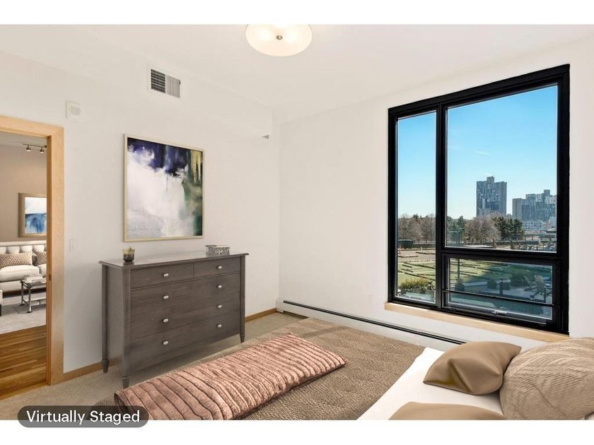 Beautiful two-bedroom residence in the Mill District offering - photo 9