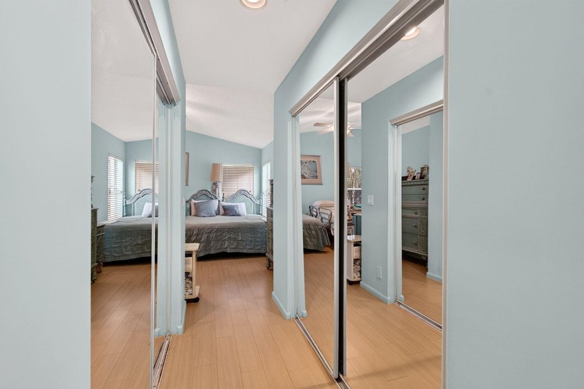 Welcome to this charming 3-bedroom, 2-bathroom single-family - photo 41