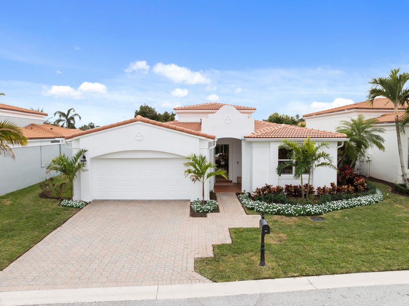 Tastefully updated 3-bedroom, 3.5-bath residence in the highly - photo 2