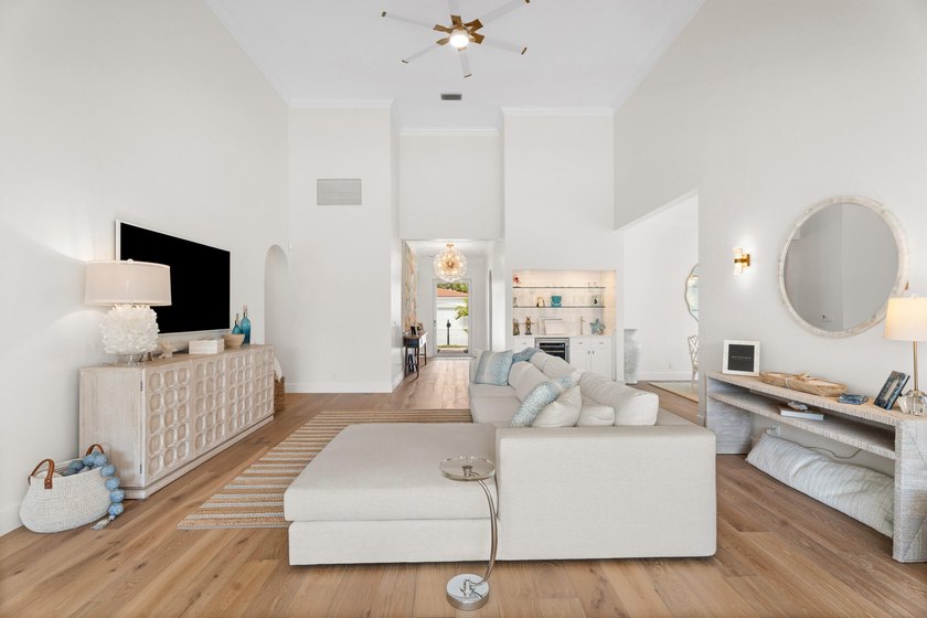 Tastefully updated 3-bedroom, 3.5-bath residence in the highly - photo 9
