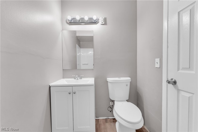 This is an outstanding opportunity to acquire a well-maintained - photo 16