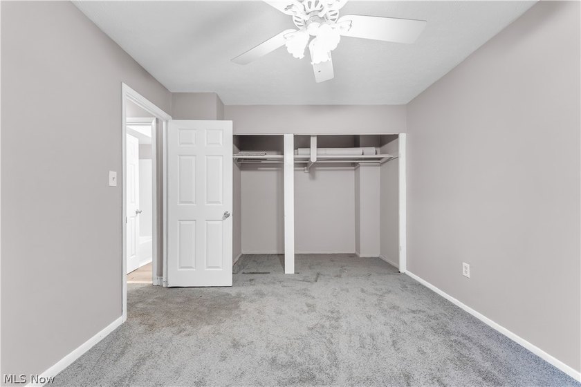 This is an outstanding opportunity to acquire a well-maintained - photo 27