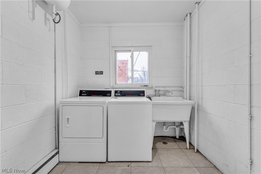 This is an outstanding opportunity to acquire a well-maintained - photo 35