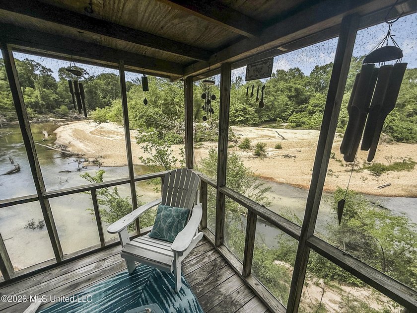 Discover your own private retreat on 23 breathtaking wooded - photo 50