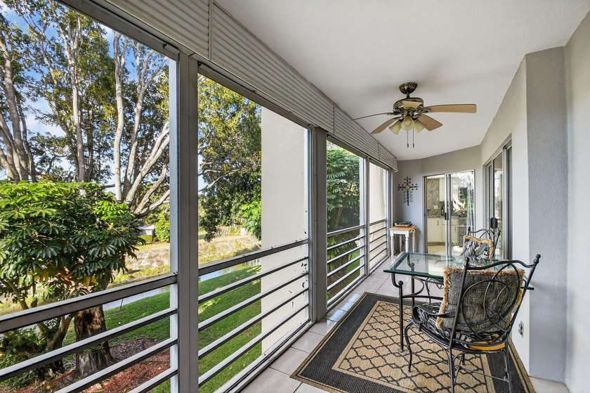 Step into resort style living in this upgraded 3 bedroom, 2 bath - photo 7