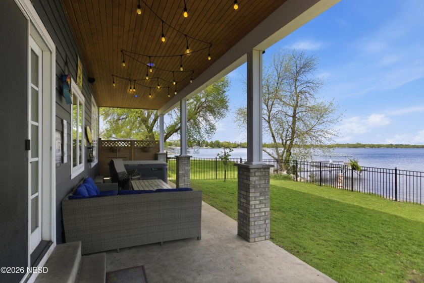 Stunning 2 story home on Lake Kampeska - photo 27
