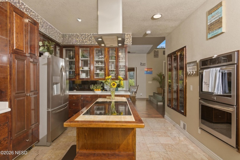 Stunning 2 story home on Lake Kampeska - photo 9