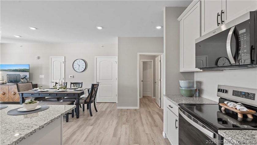 Discover the pinnacle of Lake of the Ozarks living at Niangua - photo 21