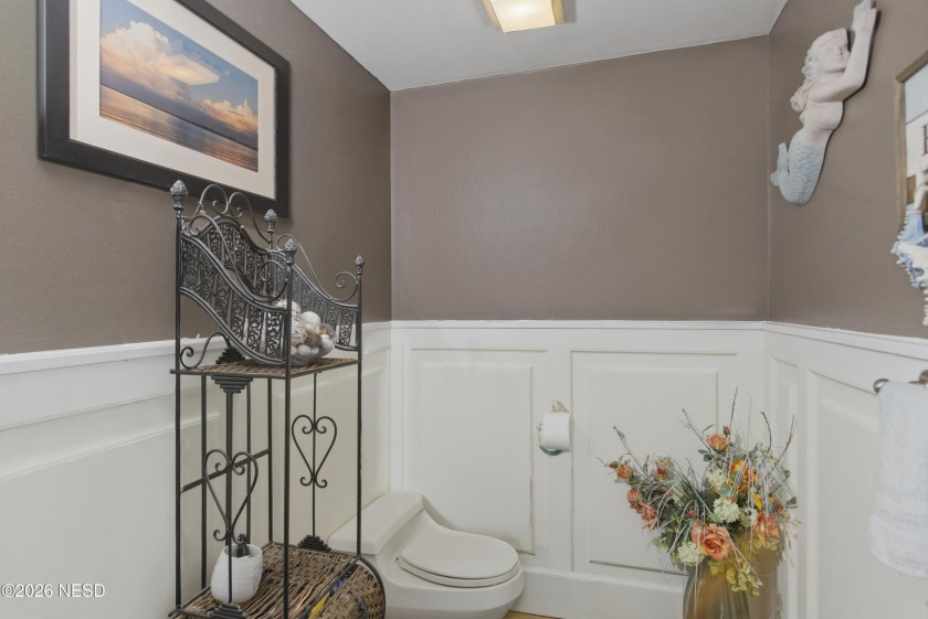 Stunning 2 story home on Lake Kampeska - photo 12