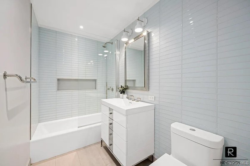 Welcome home to residence 15A at River and Warren. This sun - photo 13