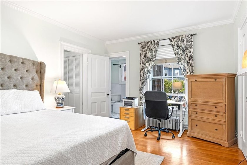 Welcome to 36 Kay Street, Unit 5, ideally situated in Newport's - photo 16