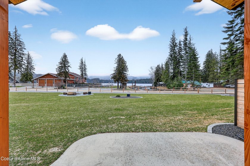 Welcome to Kaniksu Cabins, where modern comfort meets the wild - photo 25