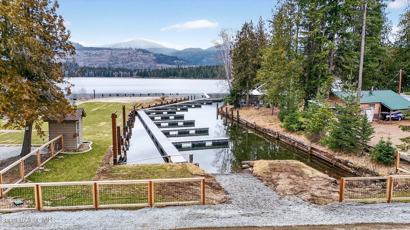 Welcome to Kaniksu Cabins, where modern comfort meets the wild - photo 37