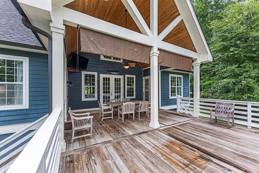 Welcome to 484 Eagles Way, in the gated Eagles Point - photo 46