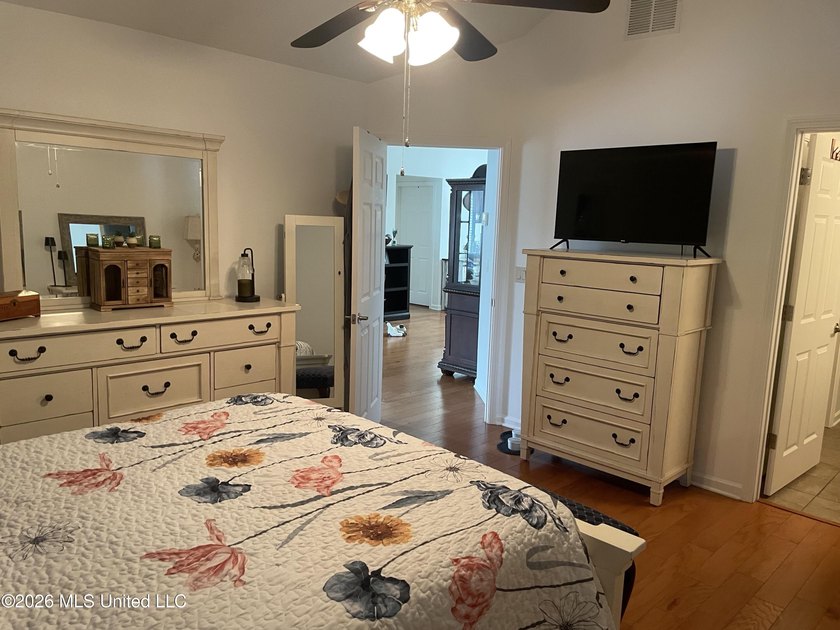 Located with beautiful views all around! The Oaks of Parkview - photo 21