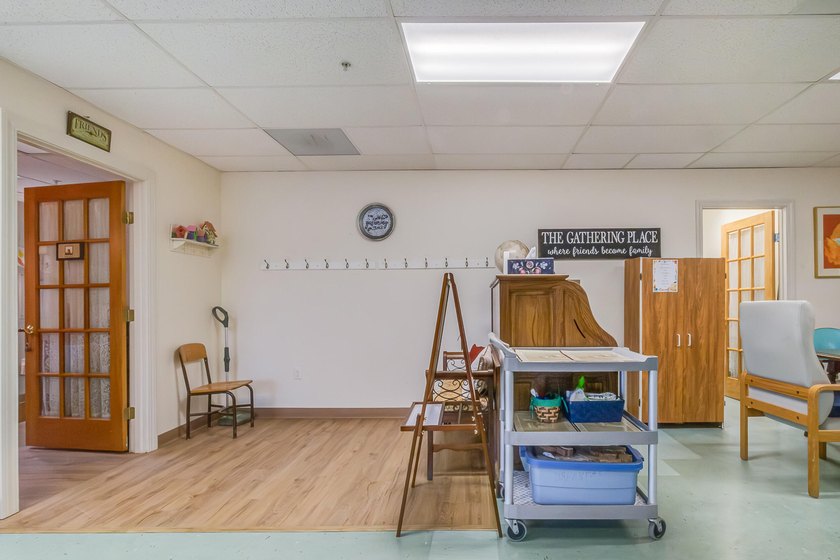 Position your business in the heart of the Seacoast at 518 U.S - photo 22