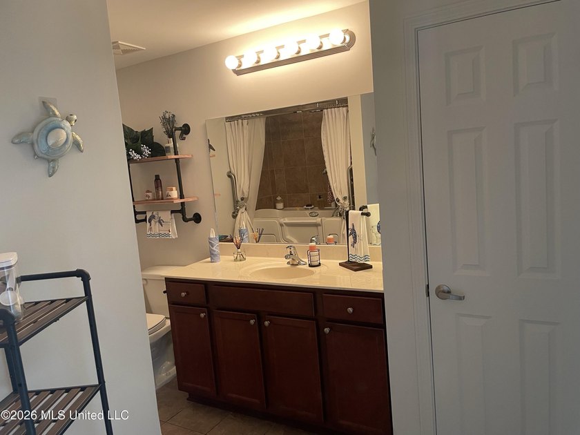 Located with beautiful views all around! The Oaks of Parkview - photo 28
