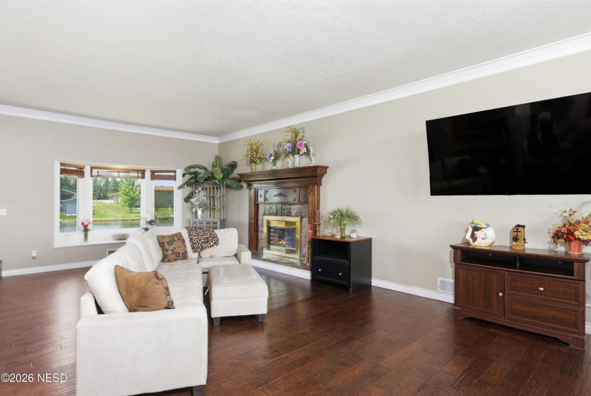 Stunning 2 story home on Lake Kampeska - photo 4