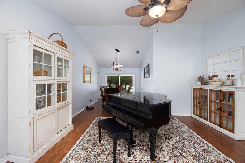 Experience the best of both worlds with this beautifully - photo 11