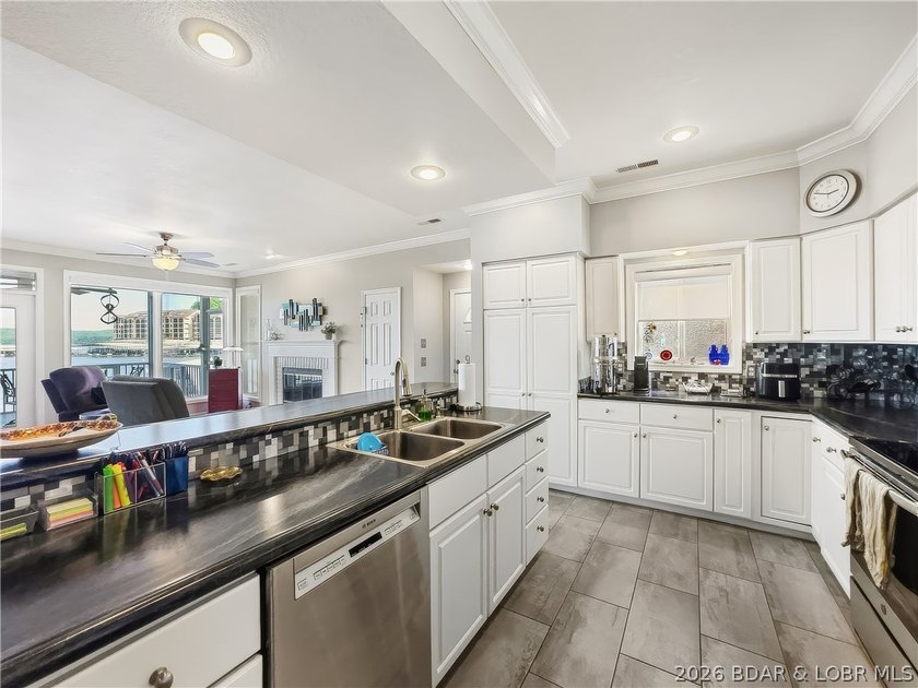 Looking for a Condo where you can enjoy a fantastic sunrise view - photo 28