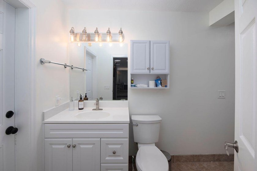 Experience the best of both worlds with this beautifully - photo 32
