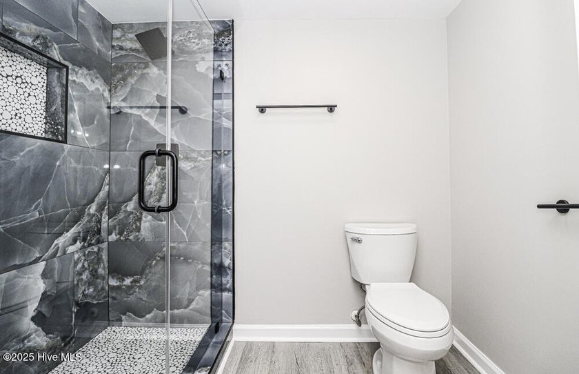 Welcome to this beautifully remodeled 2-bedroom, 2.5-bathroom - photo 43