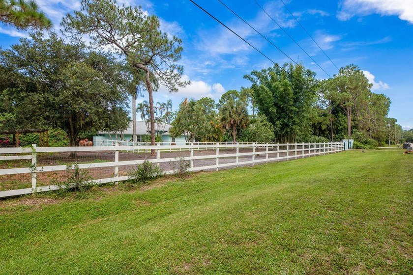 Experience the best of both worlds with this beautifully - photo 50